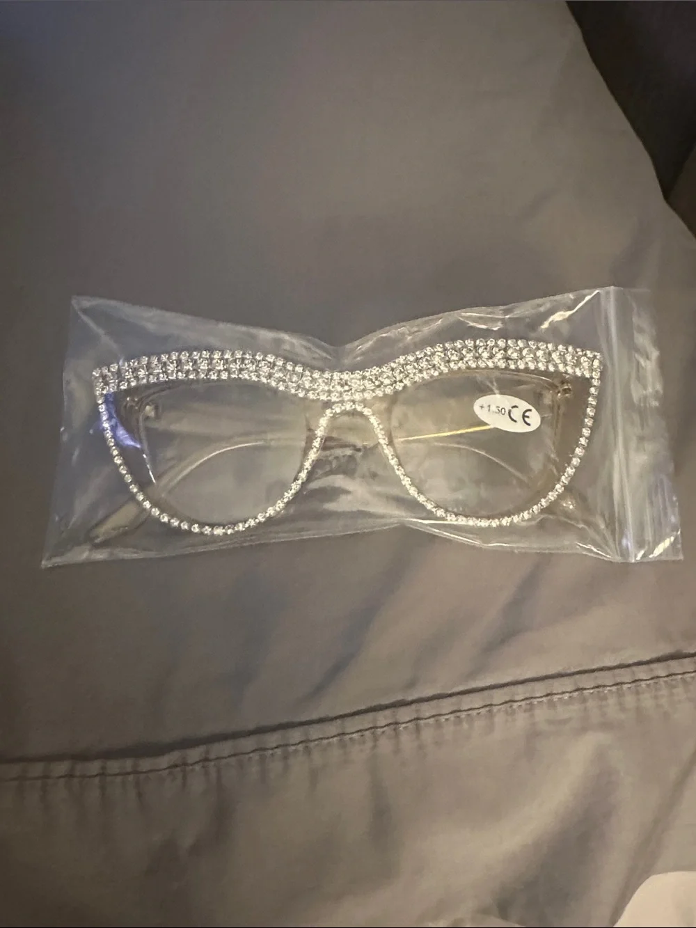 Crystal Embellished Clear Cat Eye Glasses - ClearReading glasses 1.50